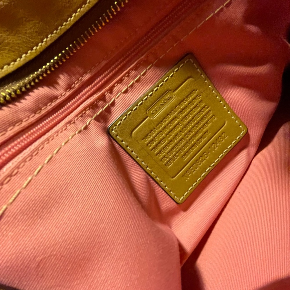 COACH 1941
Leather Handle Bag - Picture 2 of 16